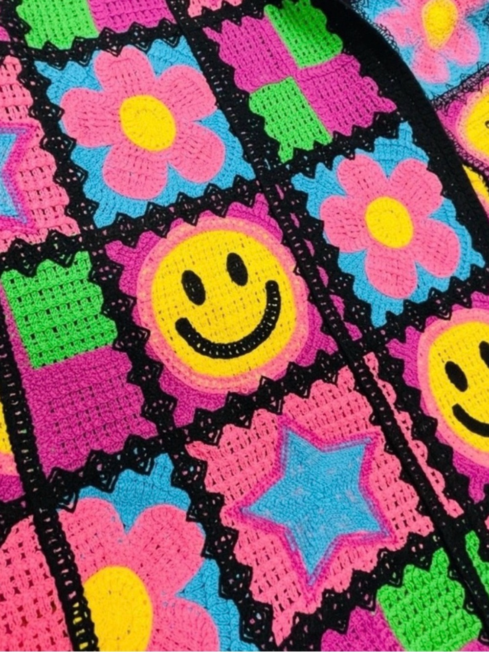 Delia*s Women’s XS/S Bestie Crochet Smiley & Flower Jacket - Picture 7 of 7